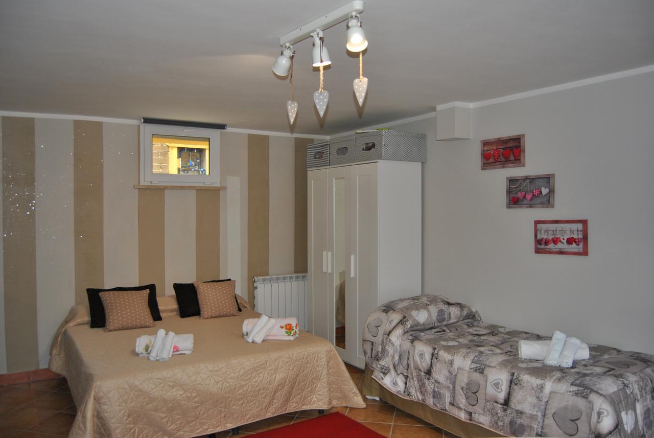 Casa Di Moni Bed and Breakfast Ardea Exterior foto