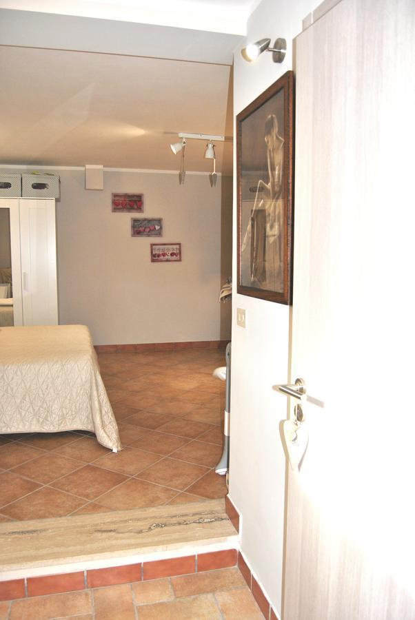 Casa Di Moni Bed and Breakfast Ardea Exterior foto